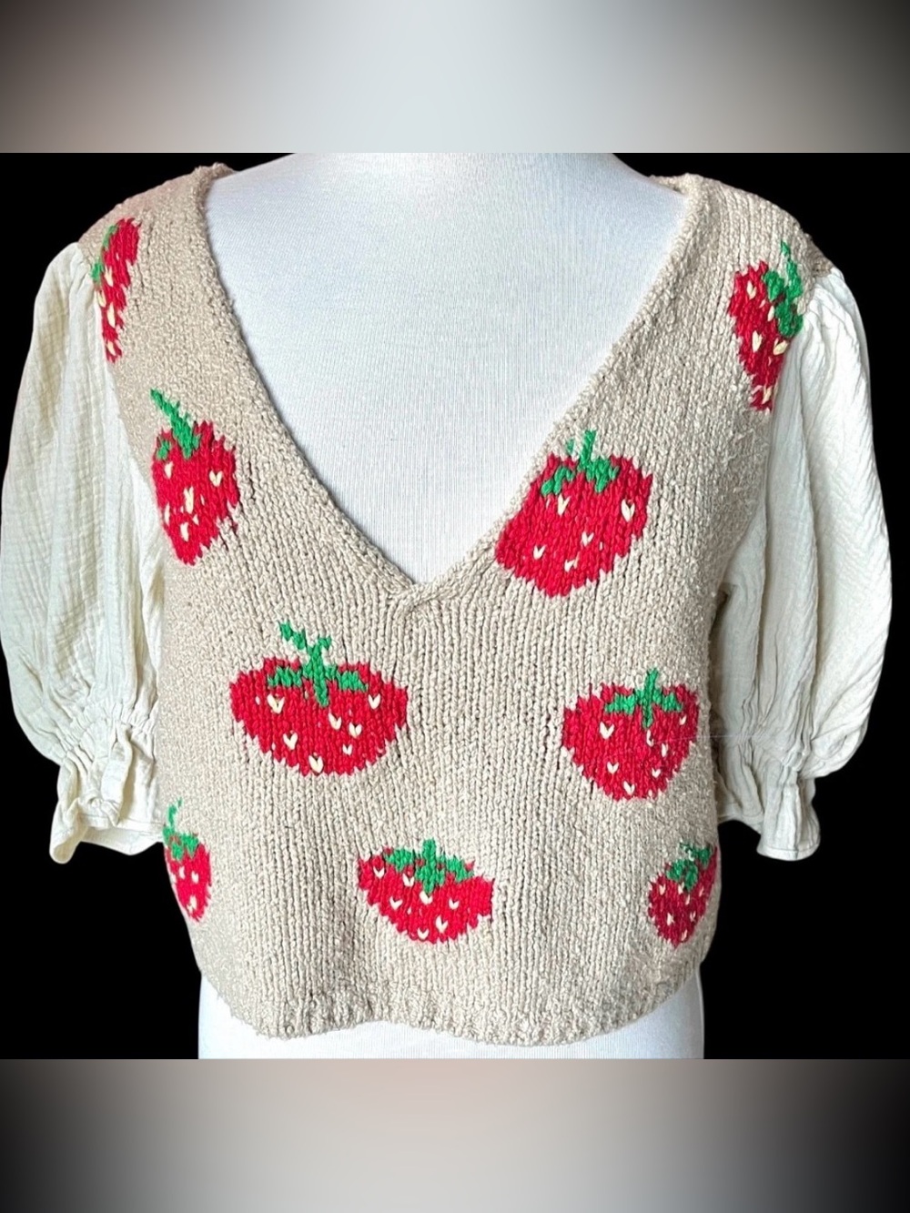 FREE PEOPLE Strawberry Jam Crop Top XS Puff Sleeve Knit Boho - Picture 9 of 16